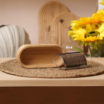 Bambu Hazneli Çelik Rende 